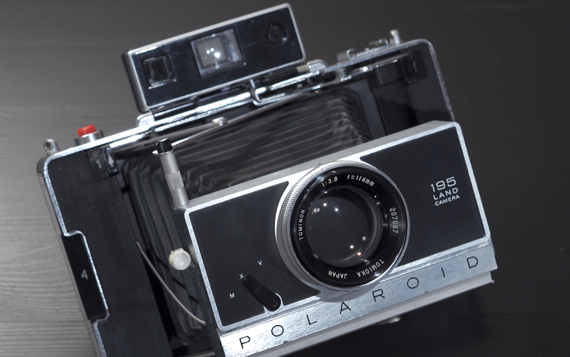 10021b | polaroid 195