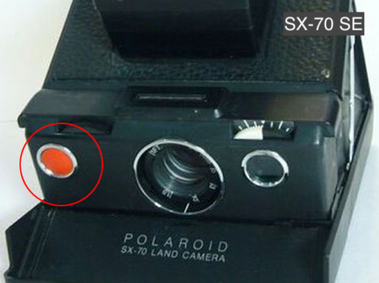10031 | SX-70 SE (02) red button