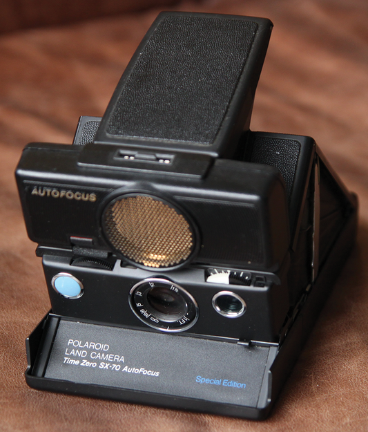 10032 | Time-Zero SX-70 AutoFocus special edition (01)