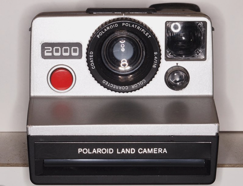 10034 | 2000 red button silver (02)