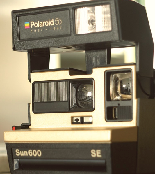 10042 | Sun600 SE polaroid 50th