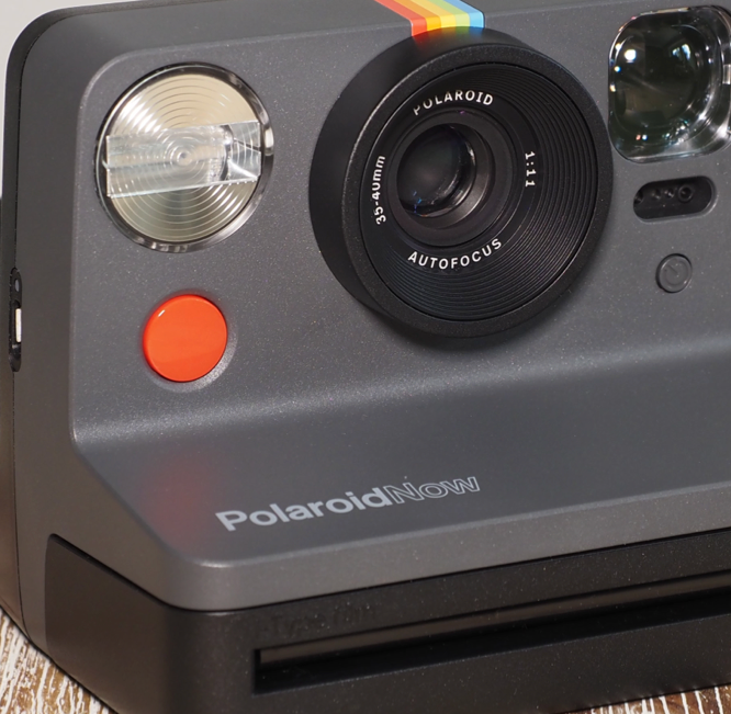 10082 | Polaroid now g1 (01) black