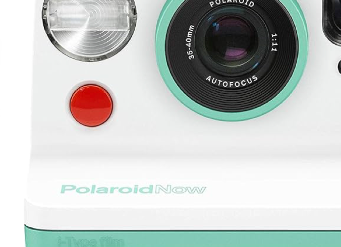 10082 | Polaroid now g1 (01) mint