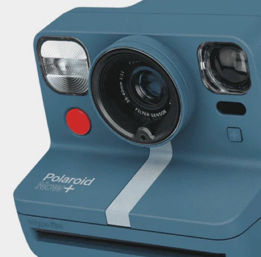 10082a | Polaroid now+ g1 blue
