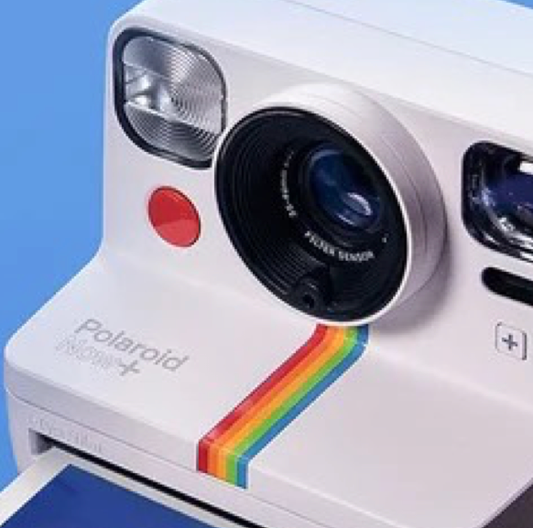10082a | Polaroid now+ g1 white