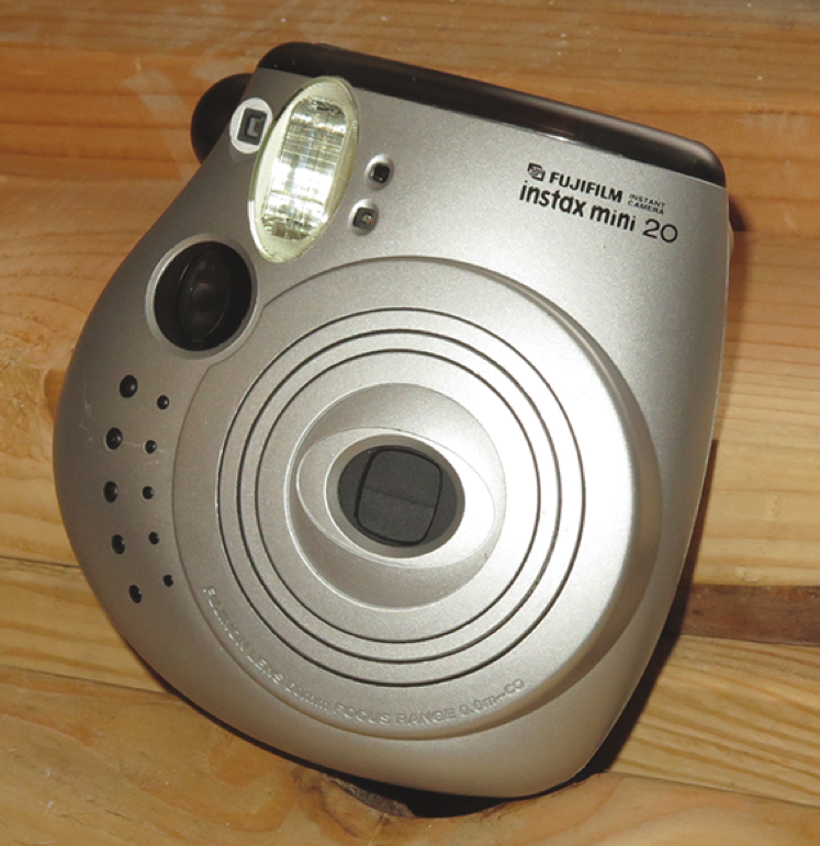 10201 | instax mini 20 (03) black