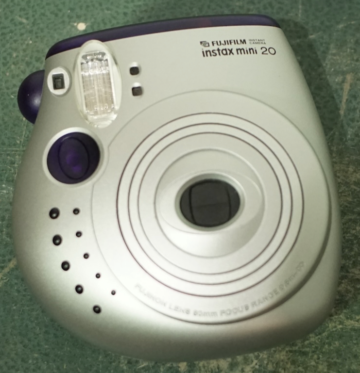 10201 | instax mini 20 (03) purple