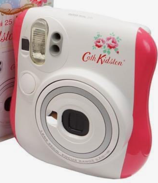 10201 | instax mini 25 Cath Kidston (01)