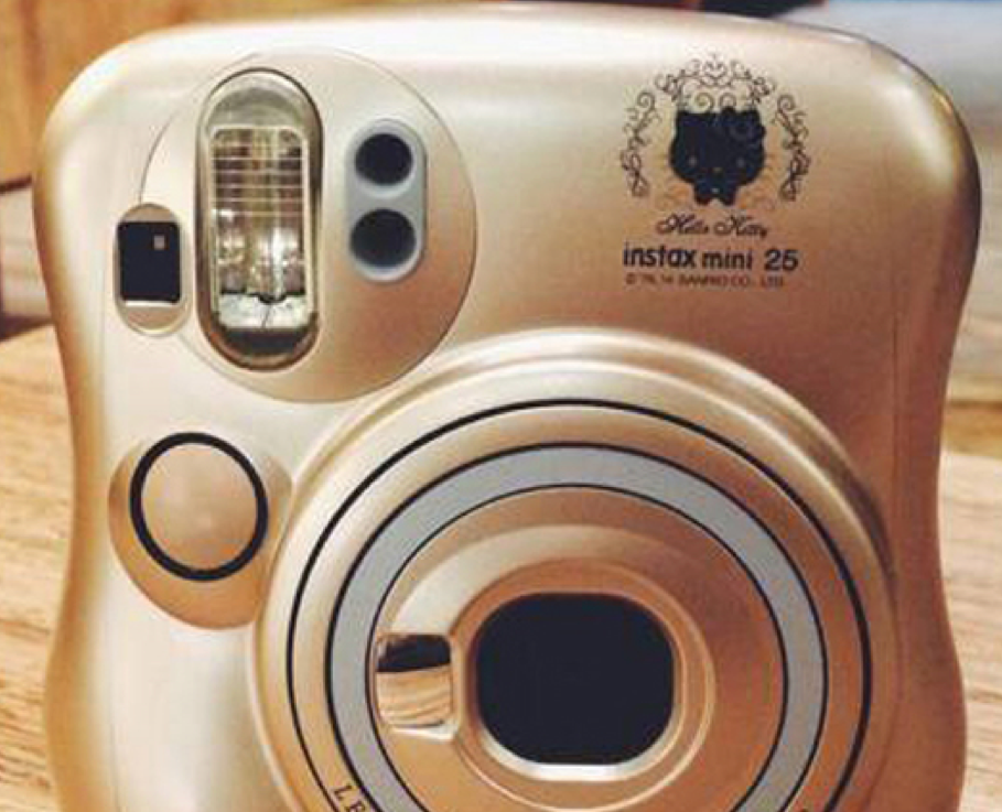 10201 | instax mini 25 hello kitty (04)