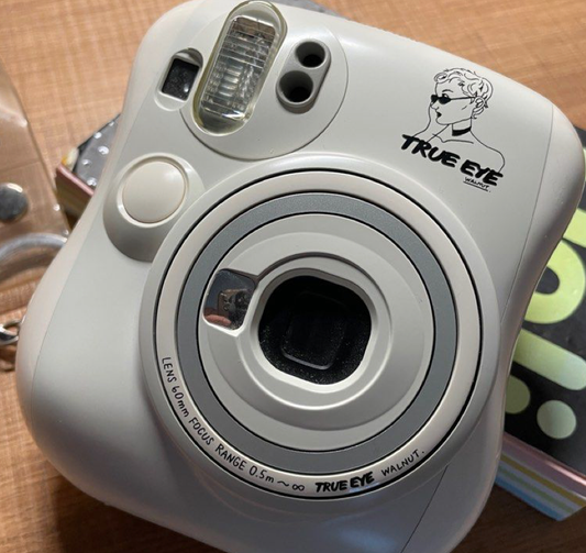 10201 | instax mini 25 True Eye
