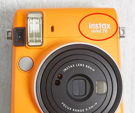 10201 | instax mini 70 (01) Clementine Orange (02)