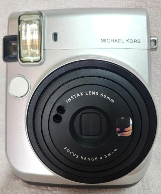10201 | instax mini 70 Michael Kors Silver