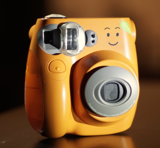 10202 | instax mini 7 suntory natchan orange
