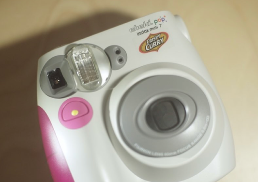 10202 | instax mini 7 crispy curry