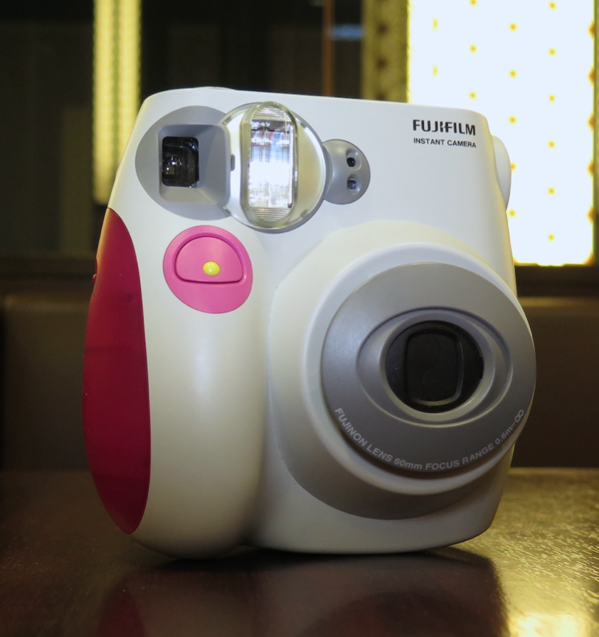 10202 | instax mini 7s (01) white / red (01)
