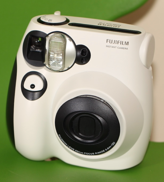 10202 | instax mini 7s panda