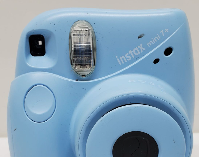 10202 | instax mini 7+ (01) light blue