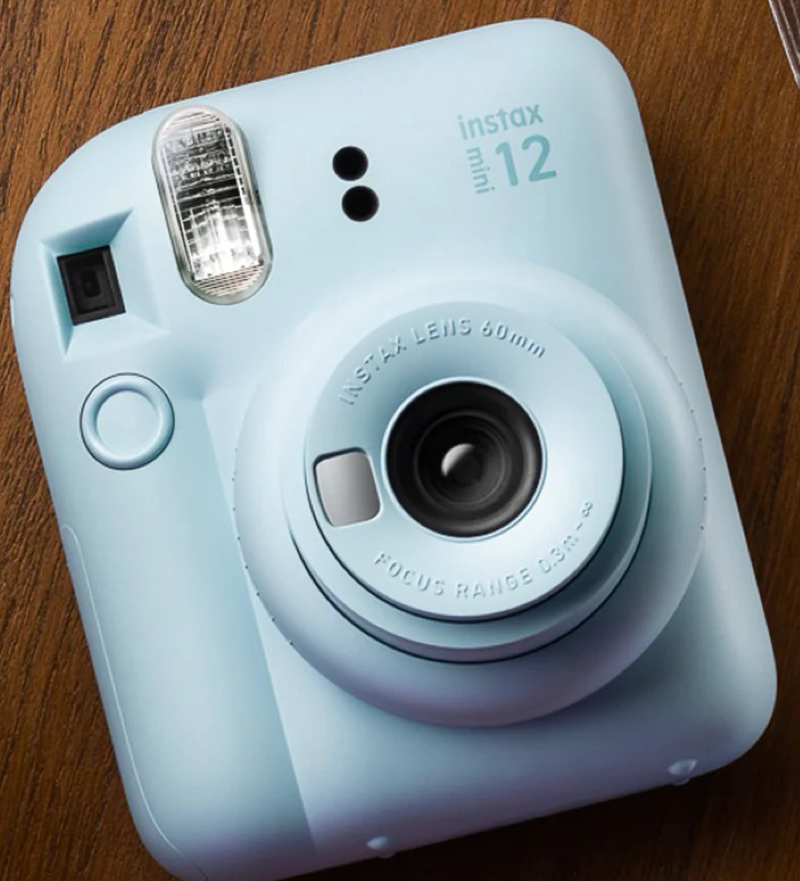10202a | instax mini 12 (01) pastel blue