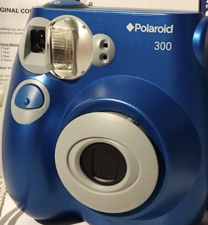 10204 | Polaroid 300 blue