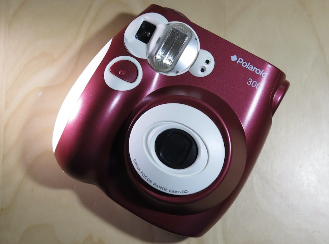 10204 | Polaroid 300 red