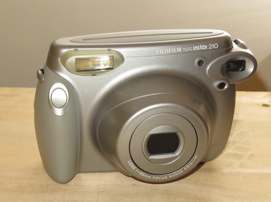 10221 | instax wide 210 (01) silver