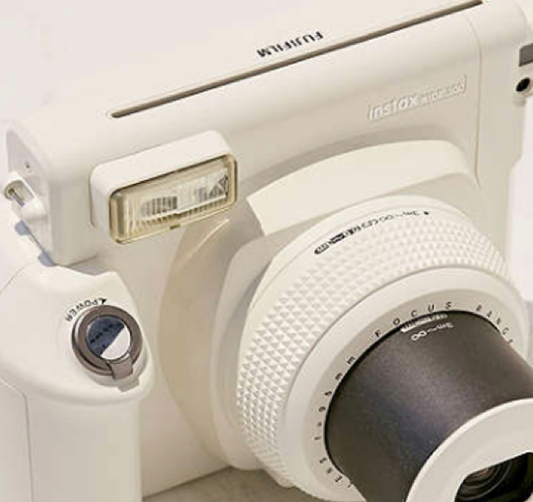 10221 | instax wide 300 (01) white