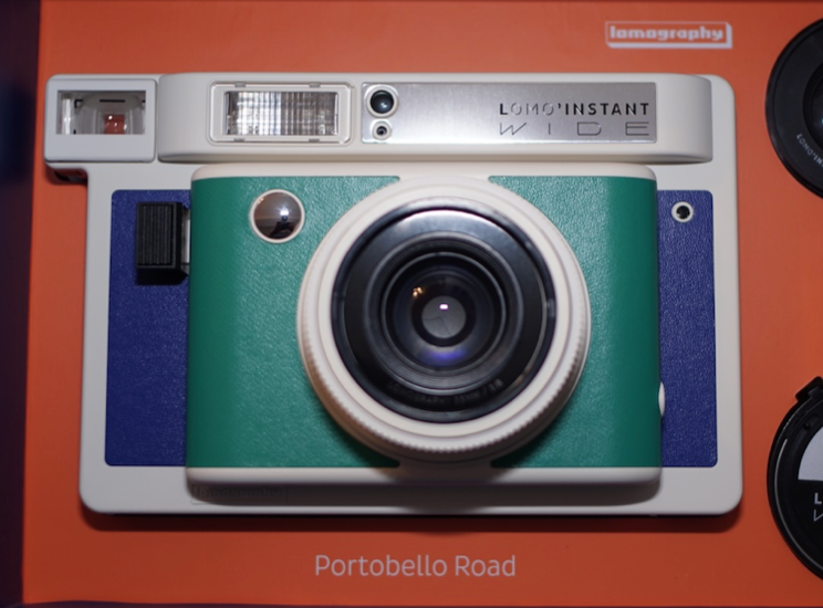 10222 | LOMO instant wide portobello road