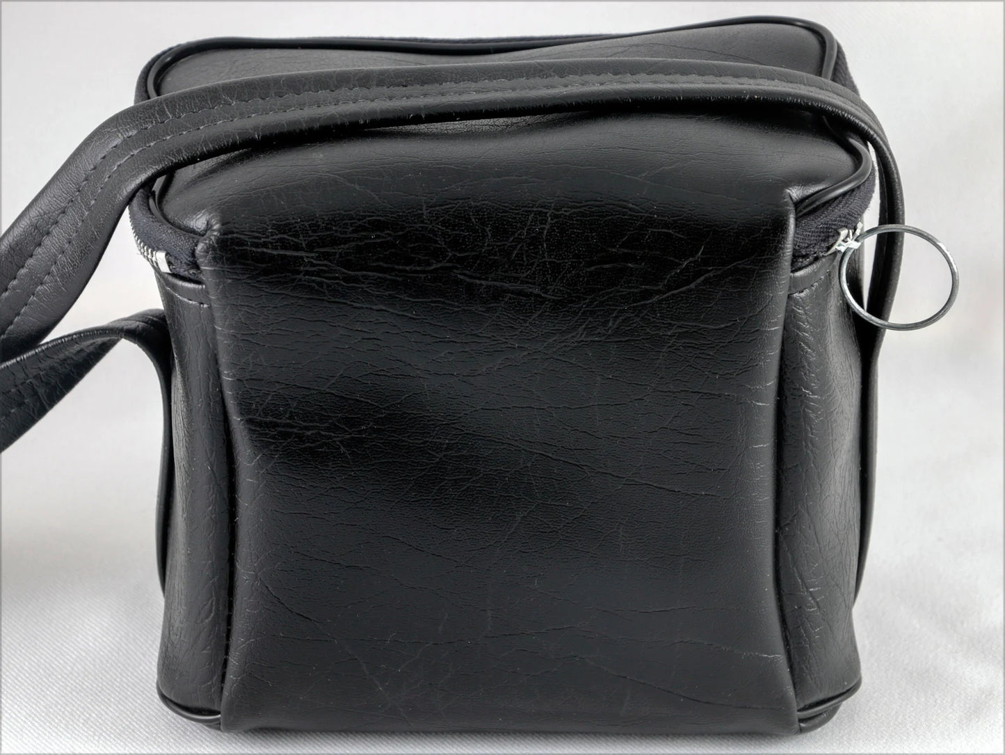 30311 | 188 carrying case