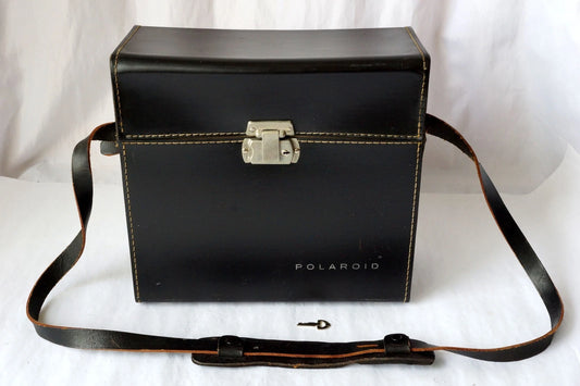 30021 | 324 fitted compartment case