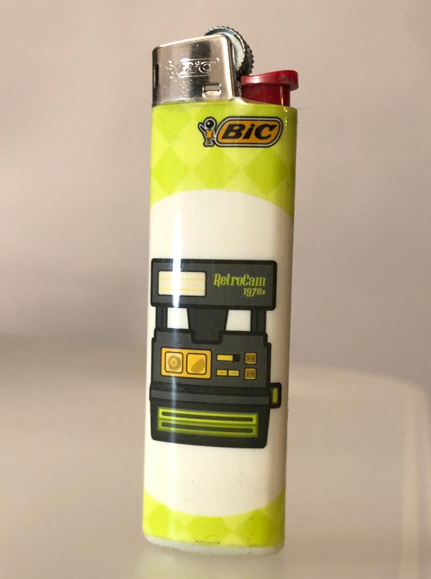 30521 | lighter Bic retrocam 1970s