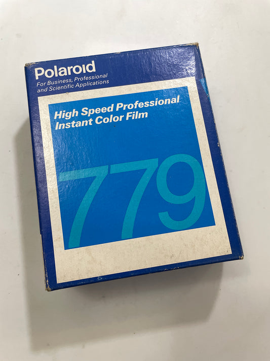 20041 | 779 (04)