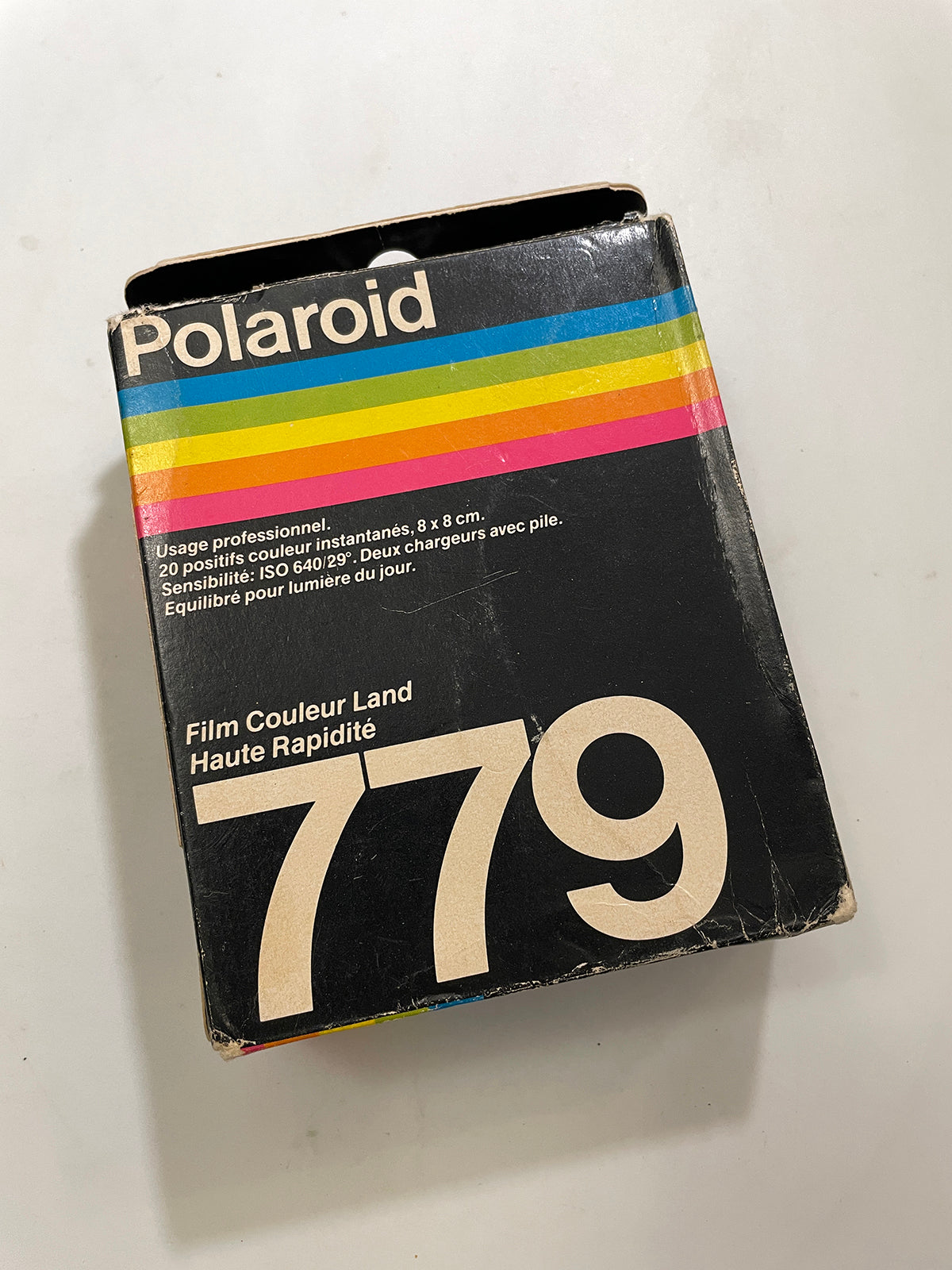 20041 | 779 2x (01)
