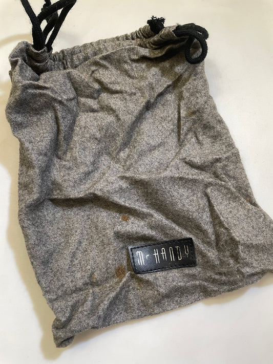 30301 | camera pouch 001 mr handy