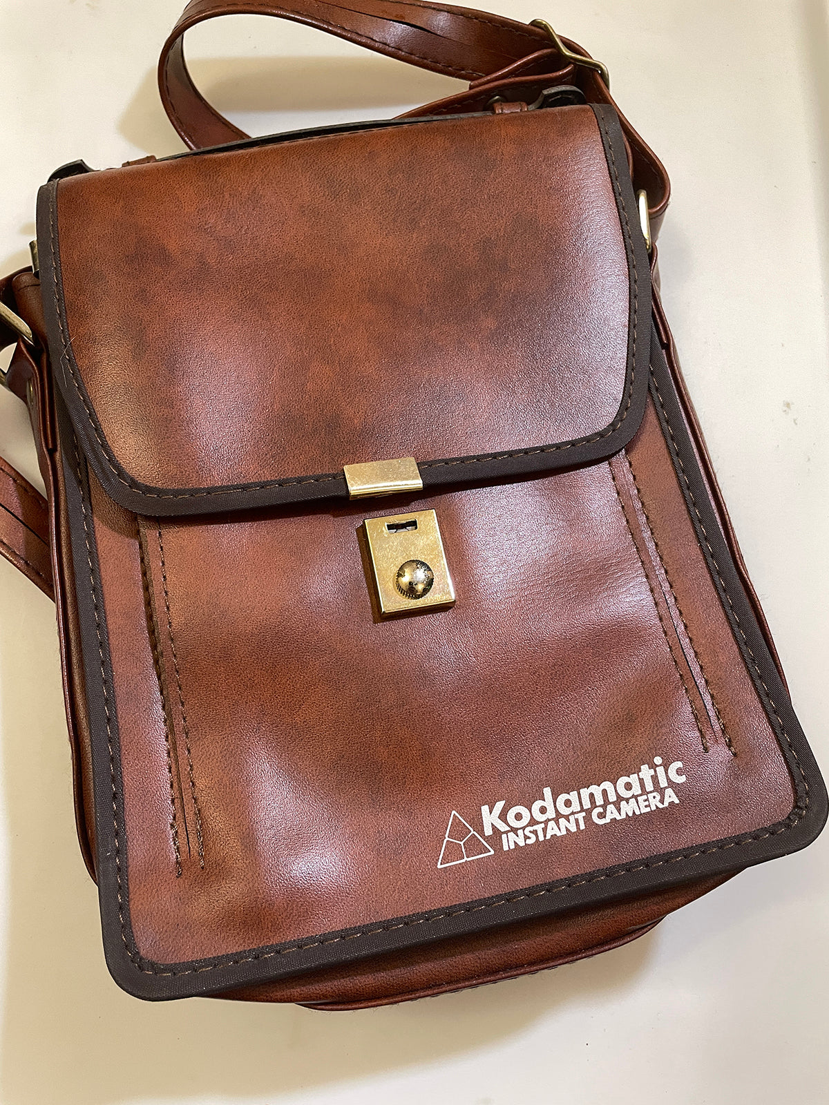 30401 | kodak camera bag 006 kodamatic