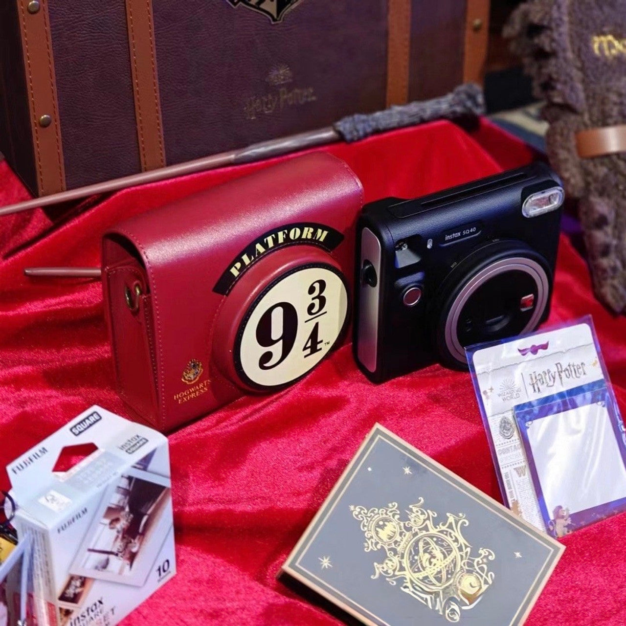 10211 | instax SQ40 Harry Potter