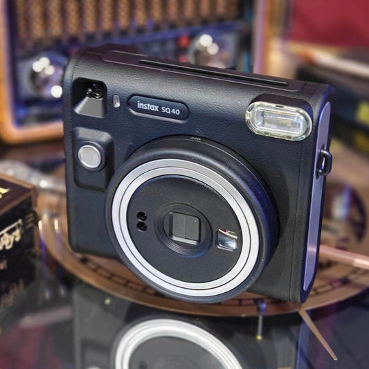 10211 | instax SQ40 (01)