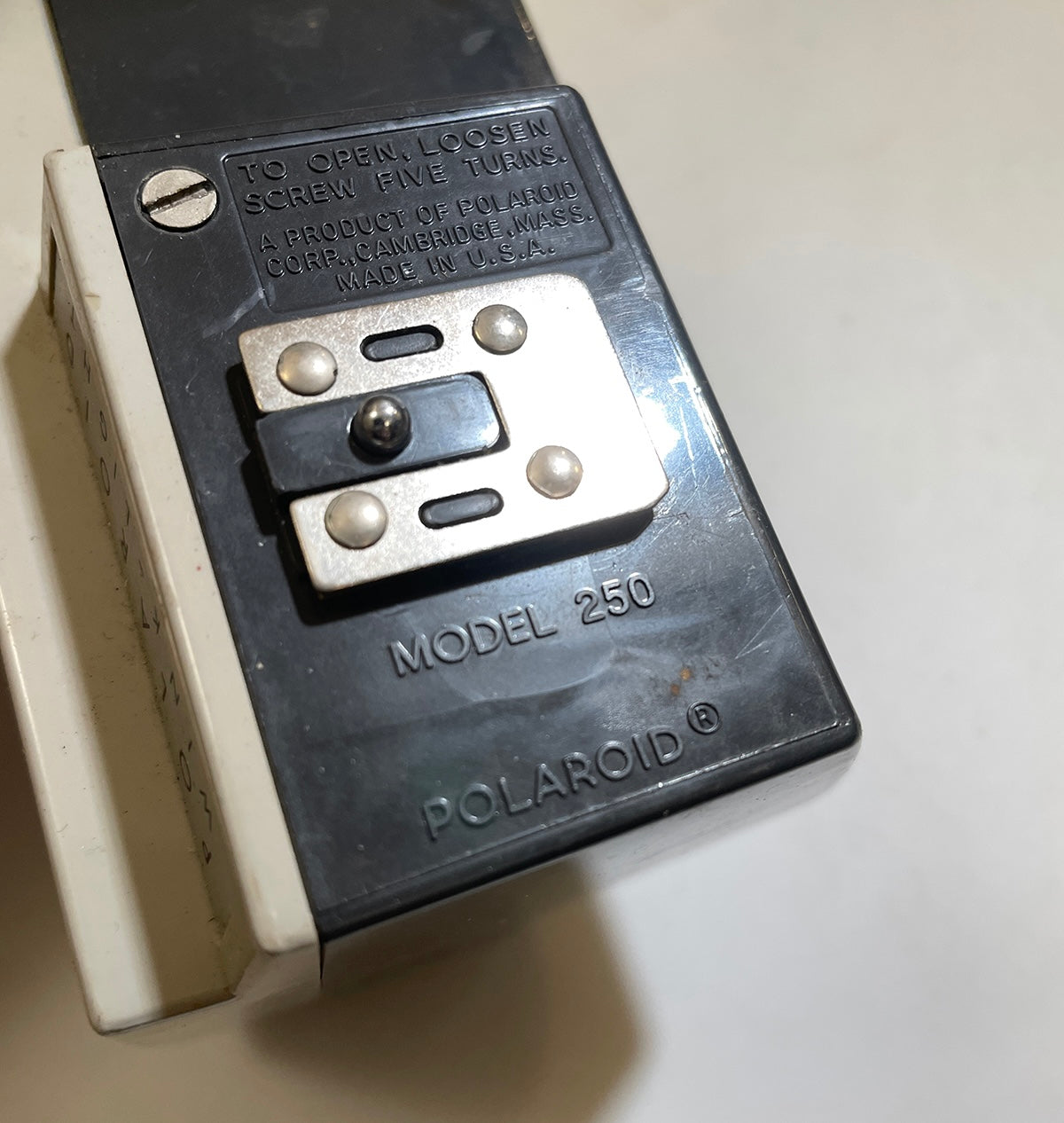 30011 | 250 wink light