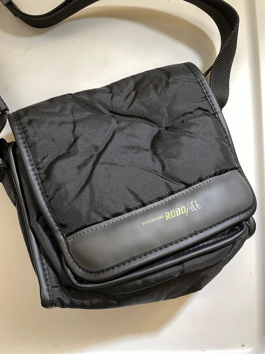30301 | camera case 005 robo ACE
