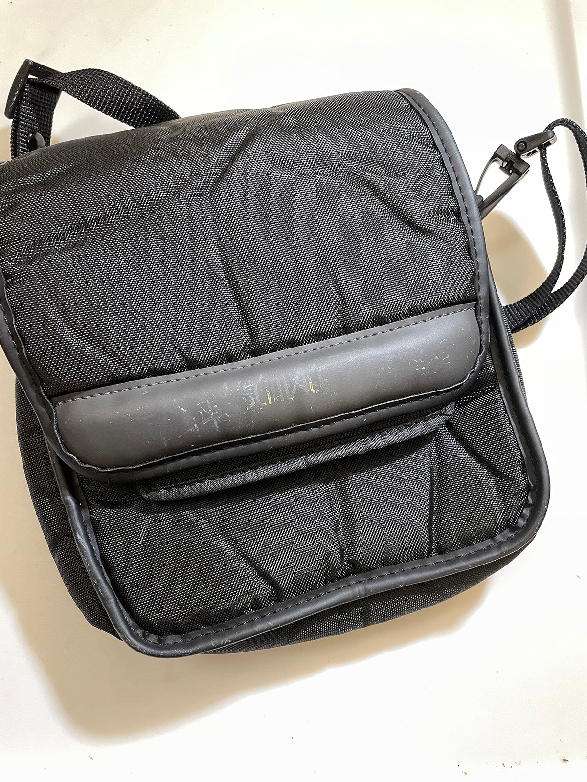 30301 | camera case 006 slim ACE