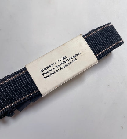 30051 | camera strap 004 quick release | OPXW4311 11/88