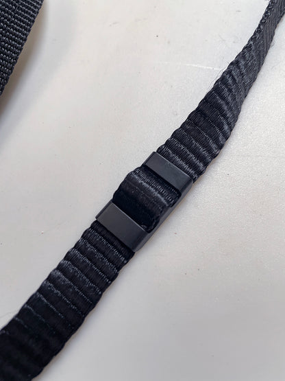 30051 | camera strap 007