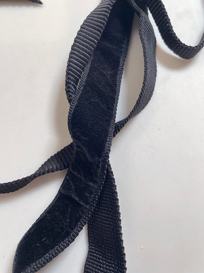 30051 | camera strap 001 spectra