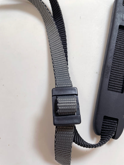 30301 | camera strap 004
