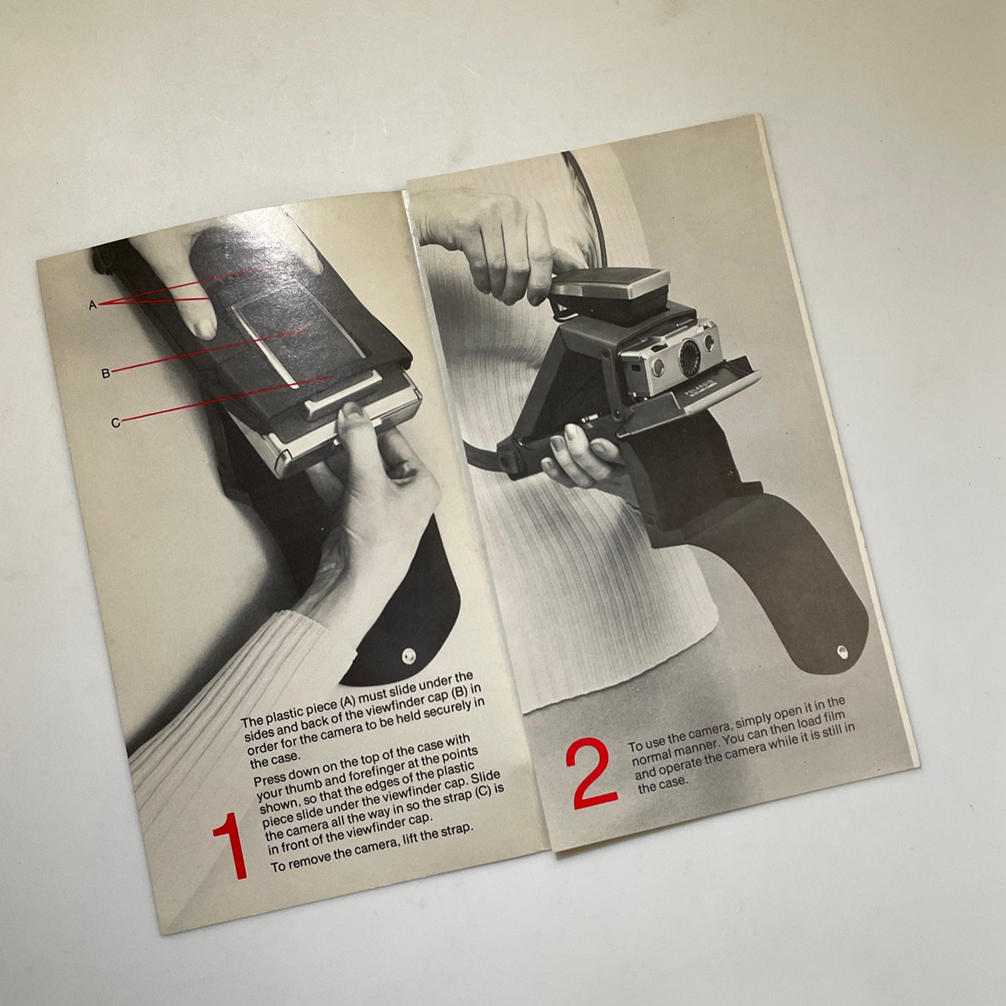 40111 | SX-70 ever-ready case | P1129A 5/75