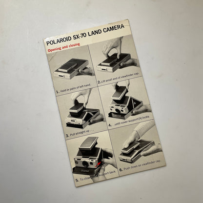 40112 | SX-70 opening and closing | P983A 9/73