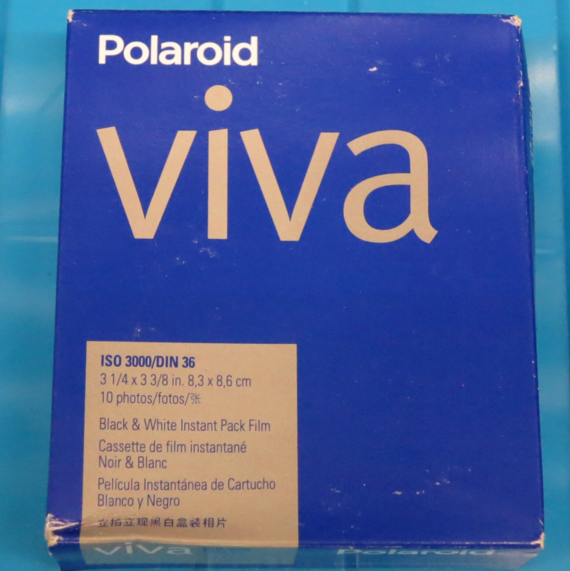 20024 | viva b/w (01)