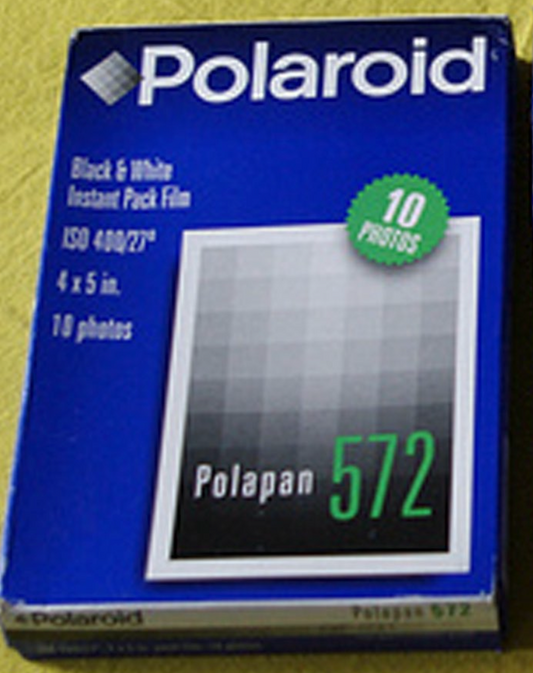 20511 | polaroid 572 (01)