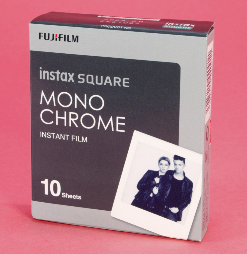 20212 | instax SQ mono (01)