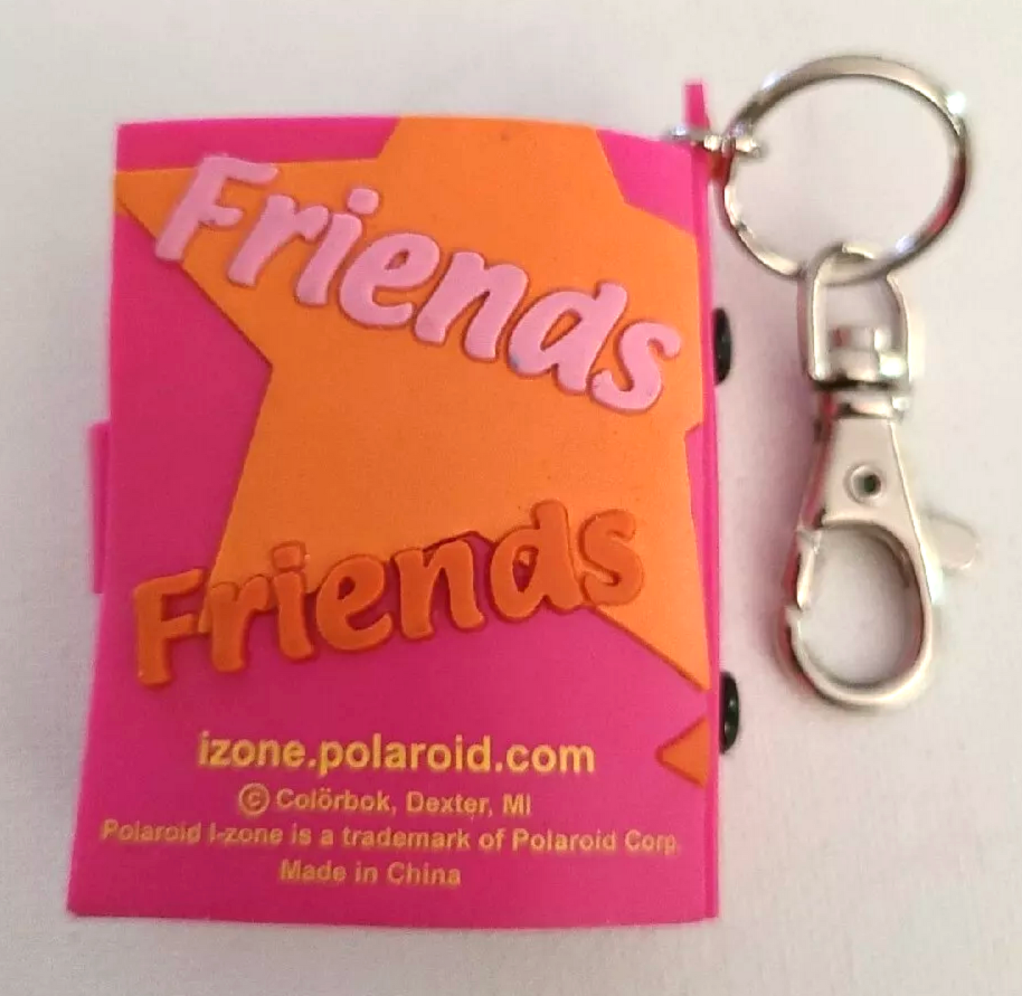 30071 | i-zone keychain (04)