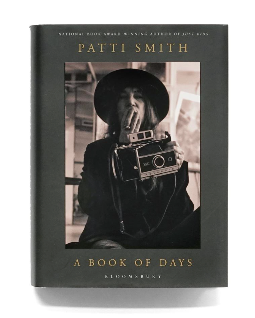 40010 | A Book of Days  Patti Smith